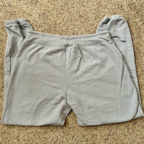 2 Gap Logo Fleece Joggers Bundle - Picture 7 of 9